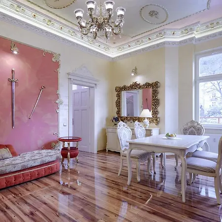 Apartment Lira 2