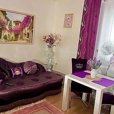 Apartment Lira 2